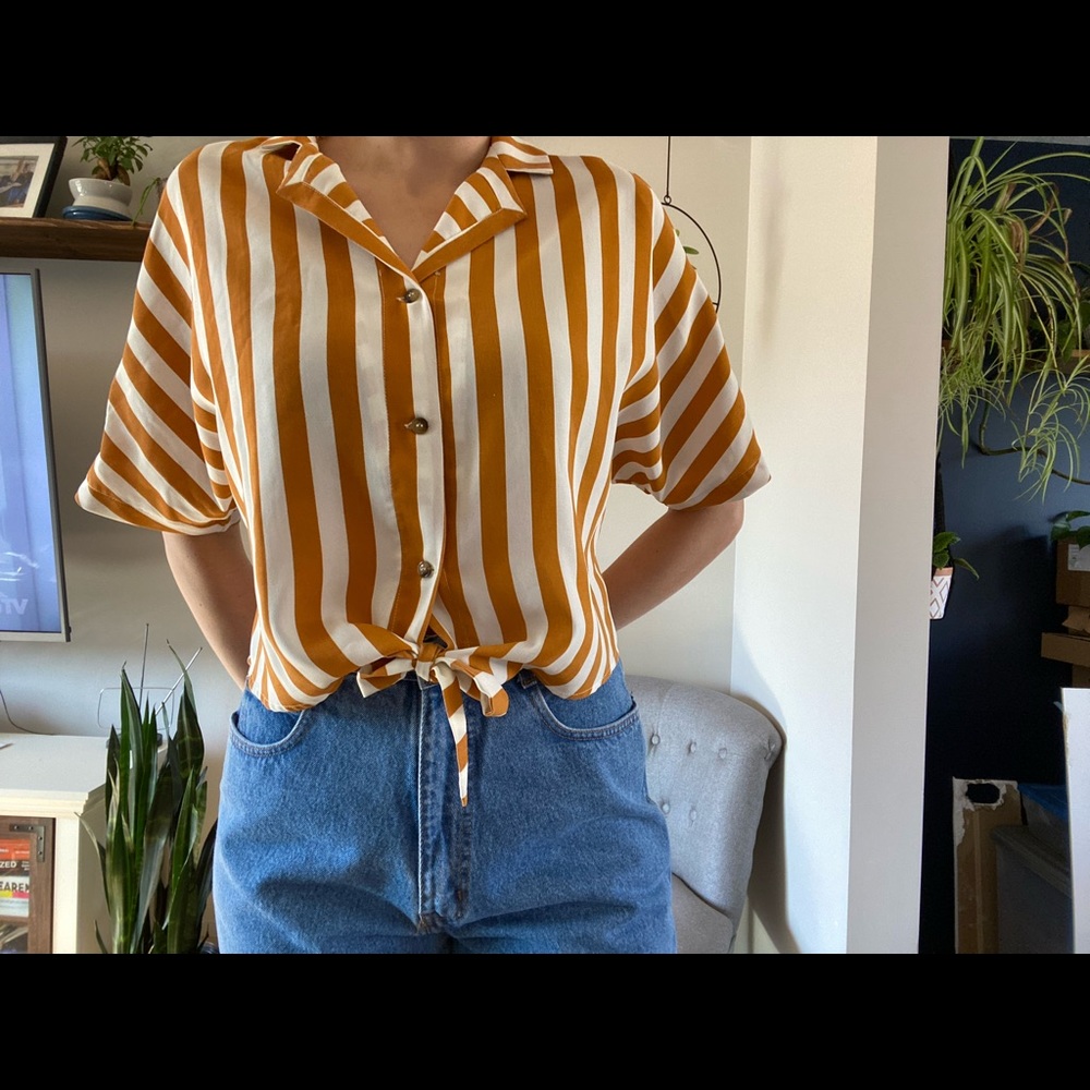 SOLD Davi & Dani Striped Blouse